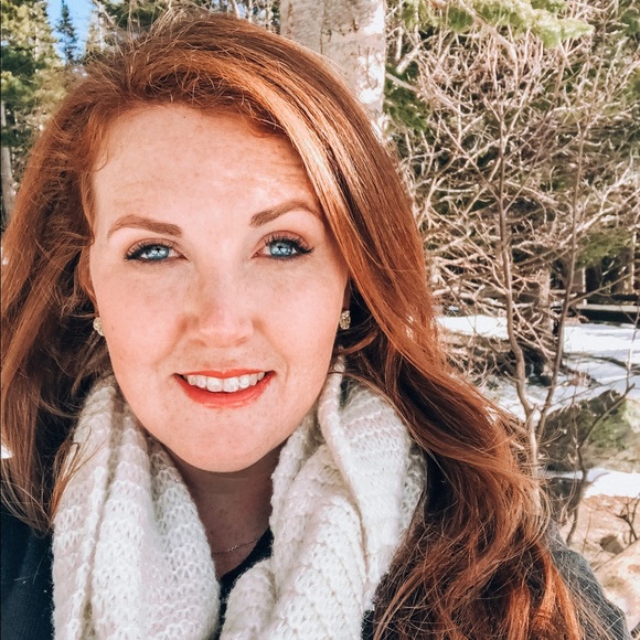 Meet your Posher, Abbey - Picture 1 of 1